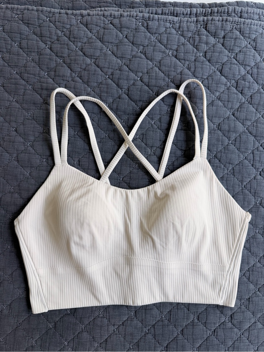 Lululemon Like a Cloud Ribbed Longline Bra - white